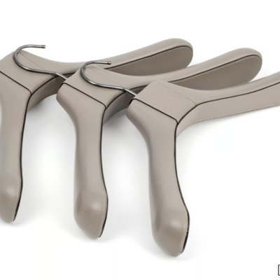 Clothes-hanger-Pinetti-619463-rel70e214af.jpg