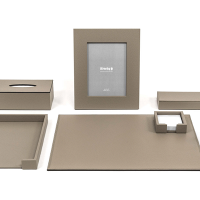 Desk-set-Pinetti-619319-rel998fce27.jpg