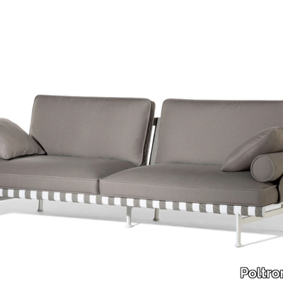 Poltrona-Frau_THE-COLLECTION---SOFA-AND-ARMCHAIRS_L9i7d6Zwkk.jpeg