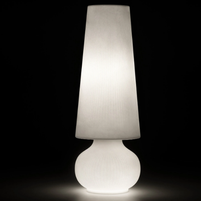 FADE-Floor-lamp-Plust-456668-rel9ba1cdf7.jpg