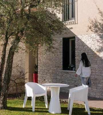 FROZEN-DINING-TABLE-PLUST-Collection-by-euro3plast-192795-rel41d99c9d.jpg
