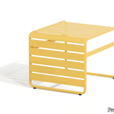 jugo-garden-side-table-prostoria-609642-rel44034a93.jpg