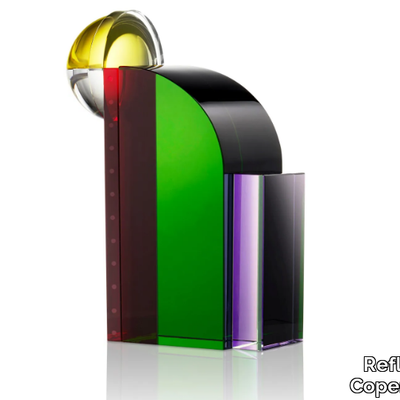 SOHO-Bookend-Reflections-Copenhagen-408348-rel3e0ff99c.jpg
