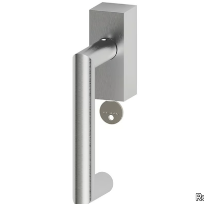 window-handle-with-lock-reguitti-471121-relaf1a3086.jpg