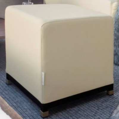 AIRE-Garden-pouf-Rever-569123-rel6babc7de.jpg