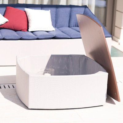 DUVET-Garden-side-table-Rever-568864-rel4f29c3a2.jpg