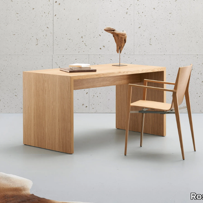 table-rosconi-307648-rel3da7a728.jpg