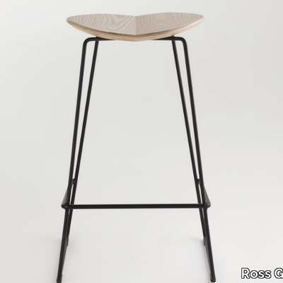 DUET-Stool-Ross-Gardam-410953-rel7fc6746b.jpg