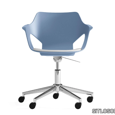 training-chair-with-5-spoke-base-arte-d-322259-rel2de577fc.jpg