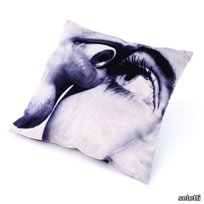 EYE-MOUTH-Cushion-Seletti-323497-rela87591ce.jpg