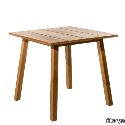 OXNÖ-Garden-side-table-Skargaarden-85633-rel38a5508e.jpg