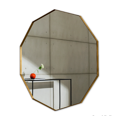 tulip-mirror-sovet-italia-432699-rel25eed1ea.jpg