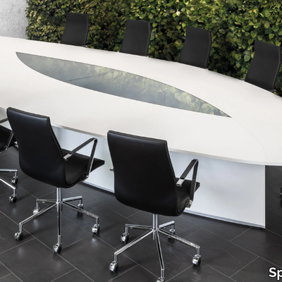 con-air-oval-meeting-table-spiegels-558309-rel382b6ad8.jpg