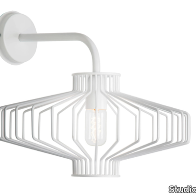 diamond-wall-lamp-studio-beam-608111-relaa457682.jpg