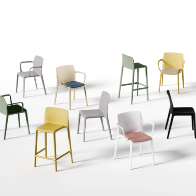 FLUIT-Chair-with-armrests-ACTIU-588241-rel8a379593.jpg