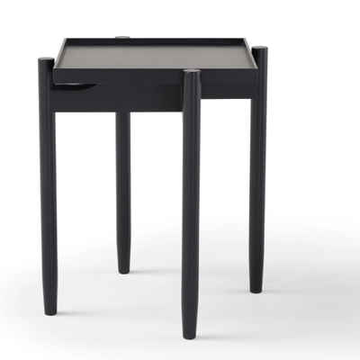 JULI-Square-coffee-table-Amura-lab-Headquarters-N-E-W-S-117346-rel91ac713f.jpg