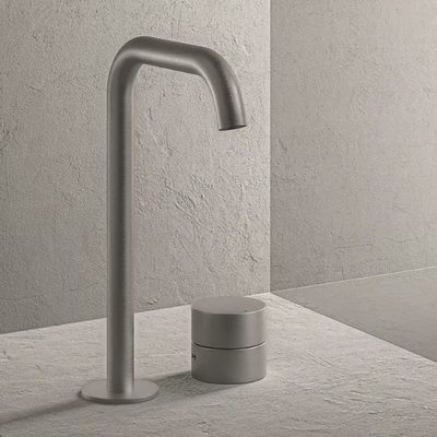 ECLIPSE-2-hole-washbasin-mixer-Boffi-263867-relda4c1929.jpg