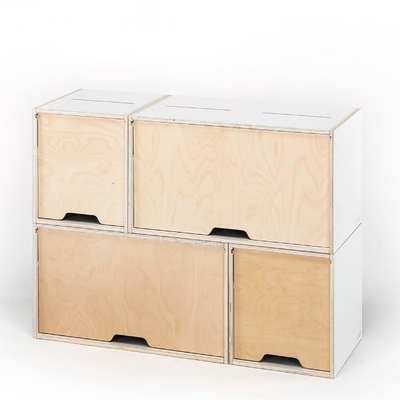 ADAKTO-Sideboard-PlayWood-549744-rel55df5e74.jpg