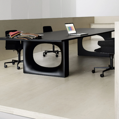 HOLO-MEETING-Kristalia-272420-rel54e92dd0.jpg