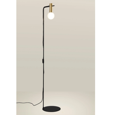 nude-curved-floor-lamp-leds-c4-569864-relcbec9c32.jpg