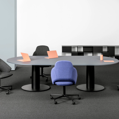 FOLLOW-MEETING-LARGE-Mara-604627-rel98d9c034.jpg