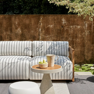 CONE-OPEN-AIR-Round-coffee-table-Meridiani-433082-rel6ff2657.jpg