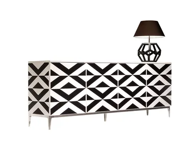 h_sideboard-mobi-266357-rel84712526.jpg