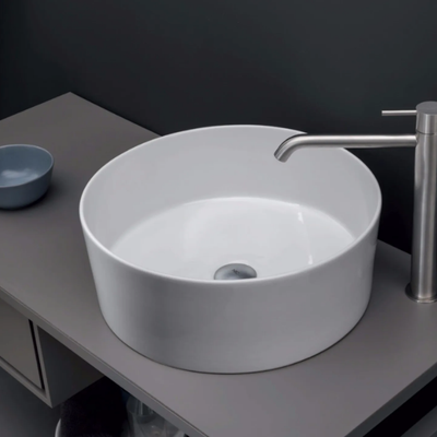 OVVIO-VASO-Nic-Design-300663-relbf6dd7ce.jpg