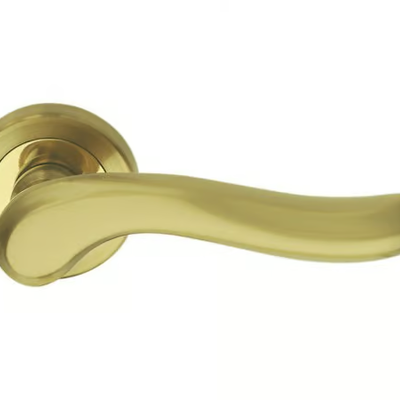 laura-liscia-classique-door-handle-on-rose-pasini-metals-productions-328028-rel64037174.jpg