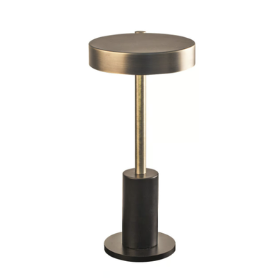 table-lamp-shake-488441-rel9fa9a48a.jpg