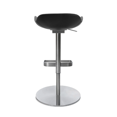 W-CLUB-Stool-Wagner-518761-relde4ee757.jpg