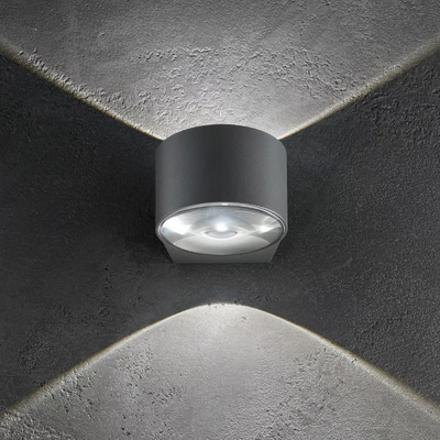 LENS-Outdoor-wall-lamp-AiLati-470612-rel1f757870.jpg