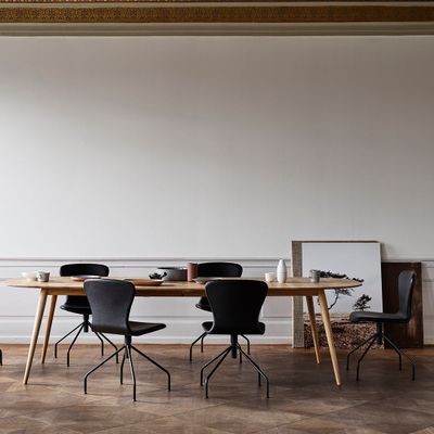 PLAYdinnerlame_oak_dinnertable.jpg?v=1703073921