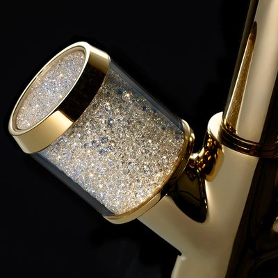 feat_griferiasmaier_prestige_77_starlights_02.jpg