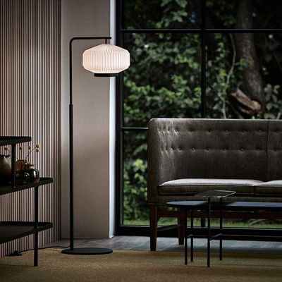 leklint386_shibui_floor_lamp_lifestyle1_24116470-bcbd-49a4-a827-a63903fb659a.jpg