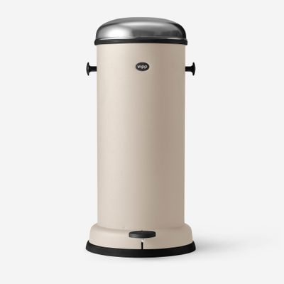 vipp-16-pedal-bin-beige-01-rgb_0.jpg