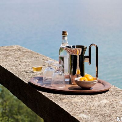 ATD_Retail_2023_Collect-Tray-SC65_Momento-Jug-JH38_Collect-Wine-glass-SC79_Collect-Glass-SC78_2.jpg