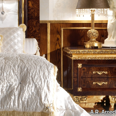 GRAND-ROYAL-Bedside-table-A-R-Arredamenti-383119-rel8f661280.jpg