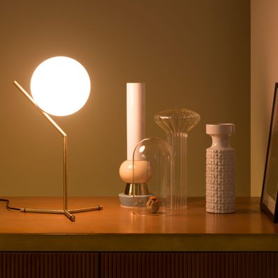 ic-t1-high-brass-table-anastassiades-flos-04.jpg