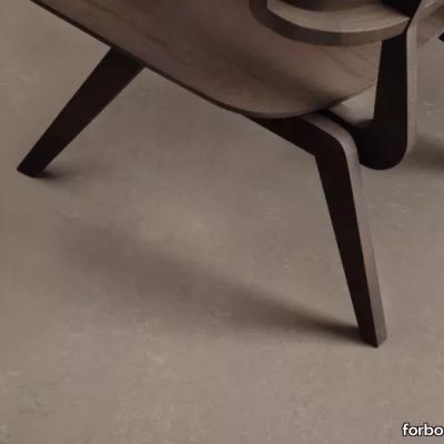 151674_370235.webp
