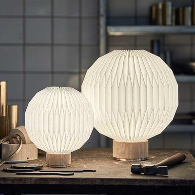 leklint375_table_lamp_small-medium_lightoak_paper_lifestyle1.jpg