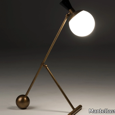 IGLOO-Table-lamp-Mantellassi-1926-502692-rele65c5f9a.jpg
