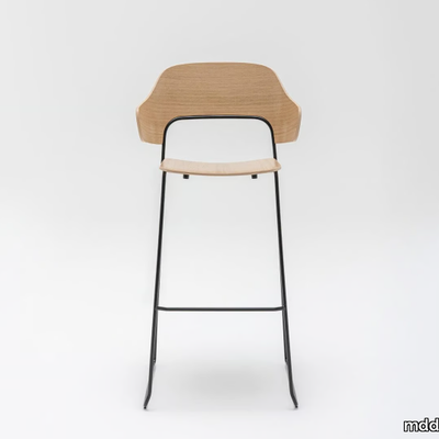 AFI-Stool-with-back-MDD-512742-relc1249e8.jpg