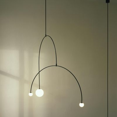 a6d01c45-8129-4d85-9db2-6c77a14b7dc5_3-michaelanastassiades-mobilechandelier9.jpg