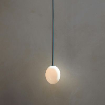 abfe4ee6-be00-4415-81e3-5b48eccd5e5d_5-michaelanastassiades-thephilosophicalegg-pendant.jpg