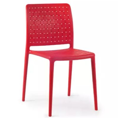1679347498_fame-s-red.webp
