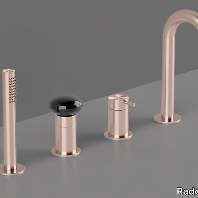 mir16-deck-mounted-bathtub-tap-radomonte-625840-rel1f0a0883.jpg