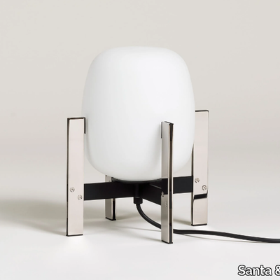 Santa--Cole_CESTITA-METALICA--Table-lamp_HUhNBBBY.jpeg
