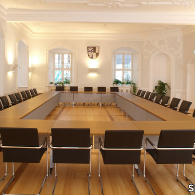 intra-rectangular-conference-table-spiegels-173923-rel7aee57eb.jpg