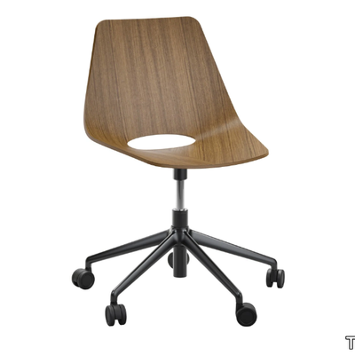 s-661-dr-thonet-615508-rel20c4056f.jpg
